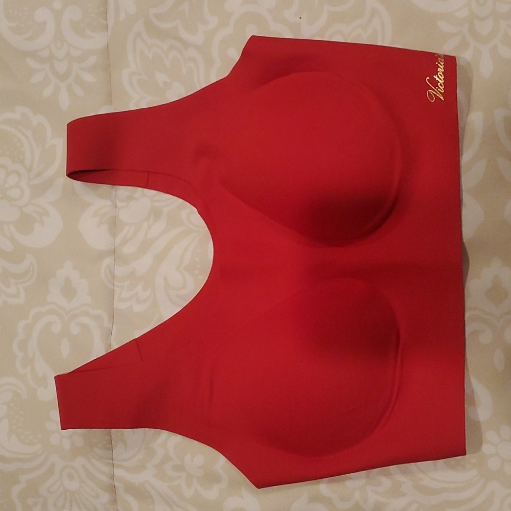NWT Victoria's Secret Red Bra